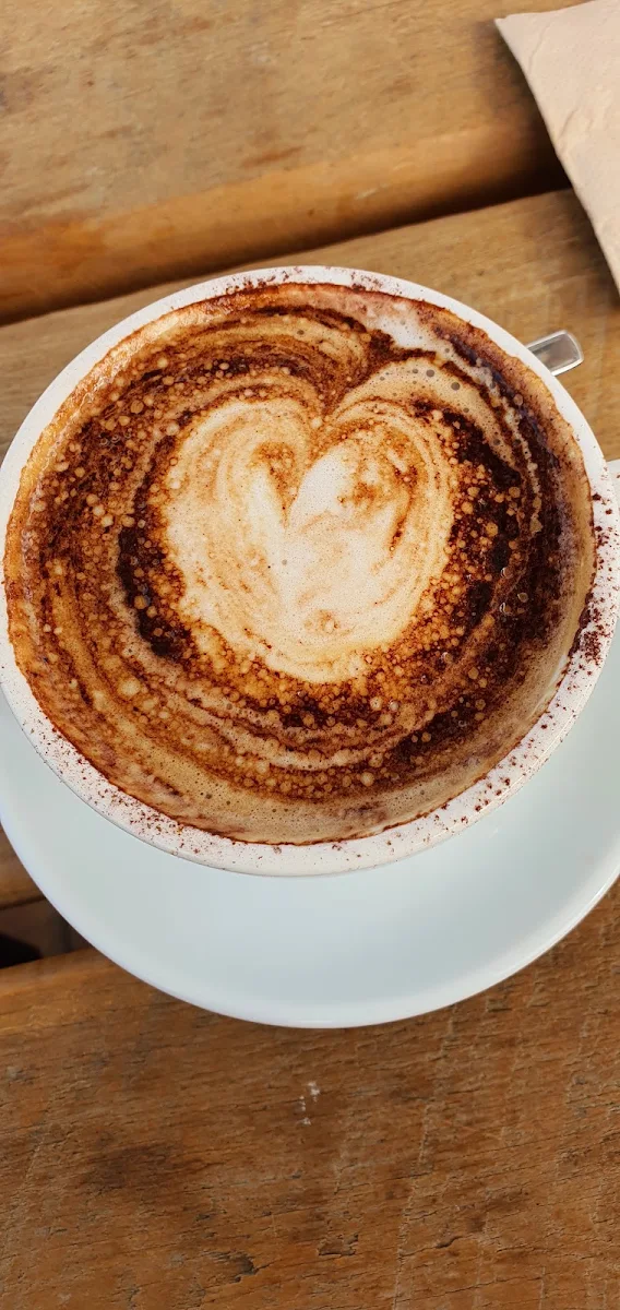 Soy Cappuccino, Buckley Sorrento