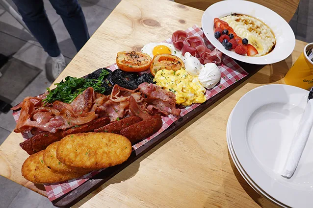 Big Breakfast, Smelly Cheese Cake, Wentworth Point, Marina Square Shopping Centre