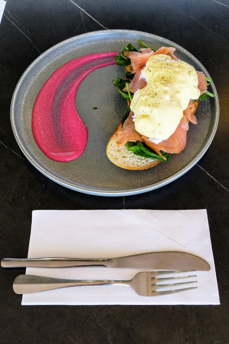 Eggs Benedict with Salmon
