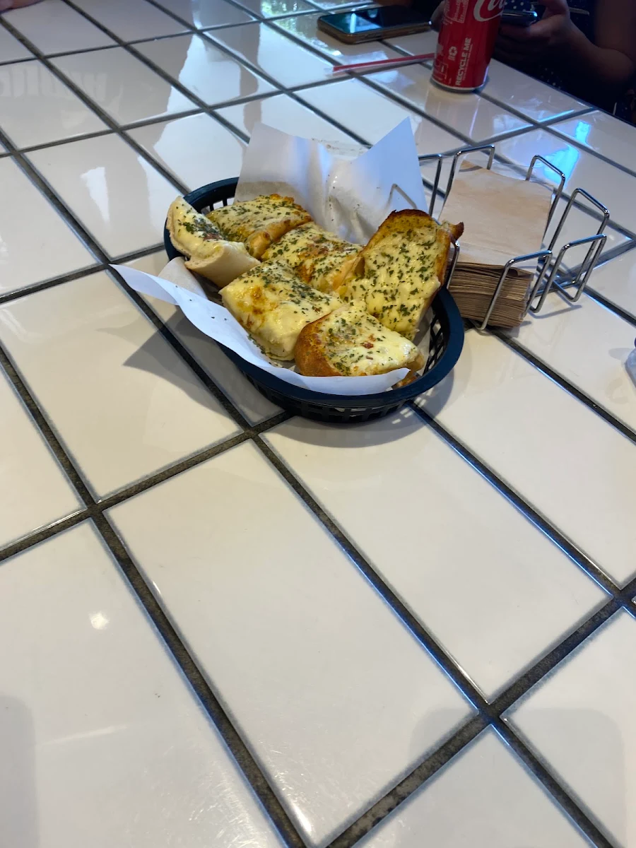 Cheesy Garlic Bread, Pizza Hut Waterloo