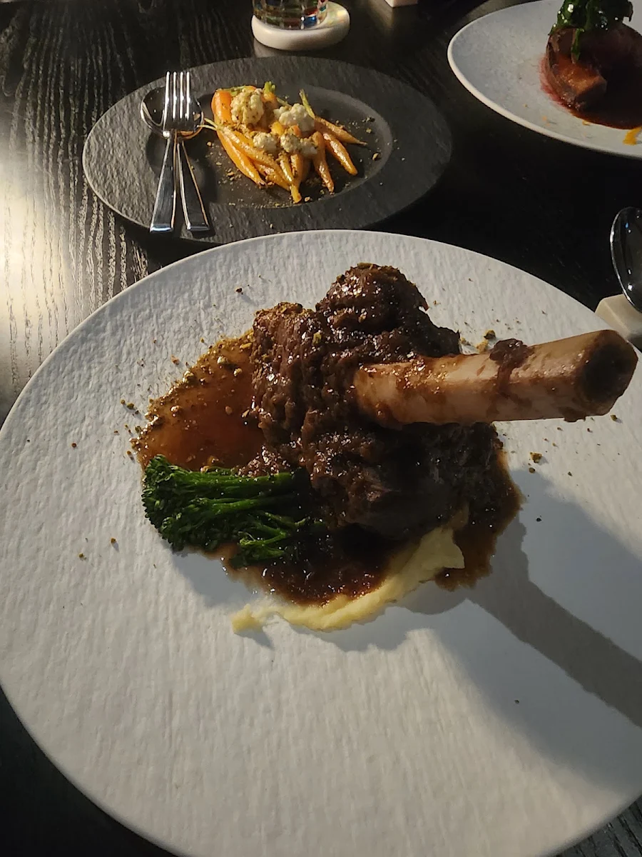 Lamb Shank, Avalon
