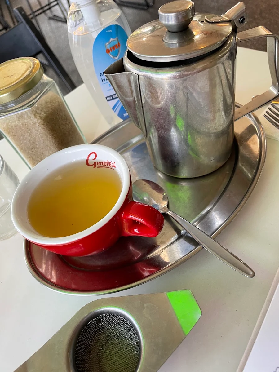 Green Tea, Kanteen
