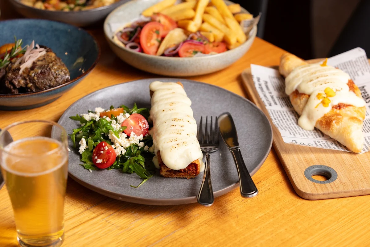 Highlights, TAILOR MADE | Comfort Food & Coffee Bar