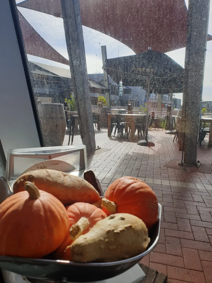 River Jacks Cafe