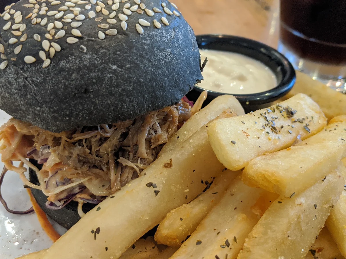 Pulled Pork Burger