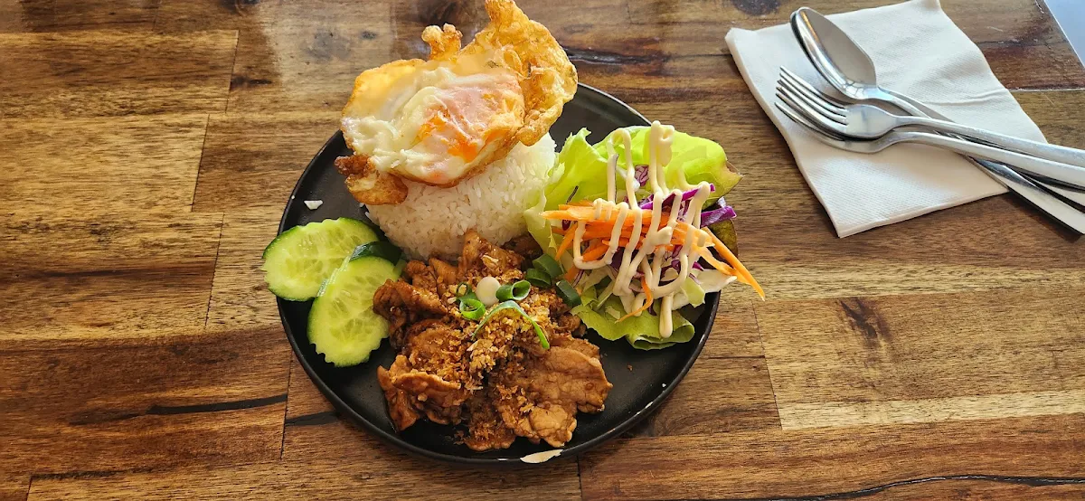 Garlic Pork, Tin Thai Restaurant