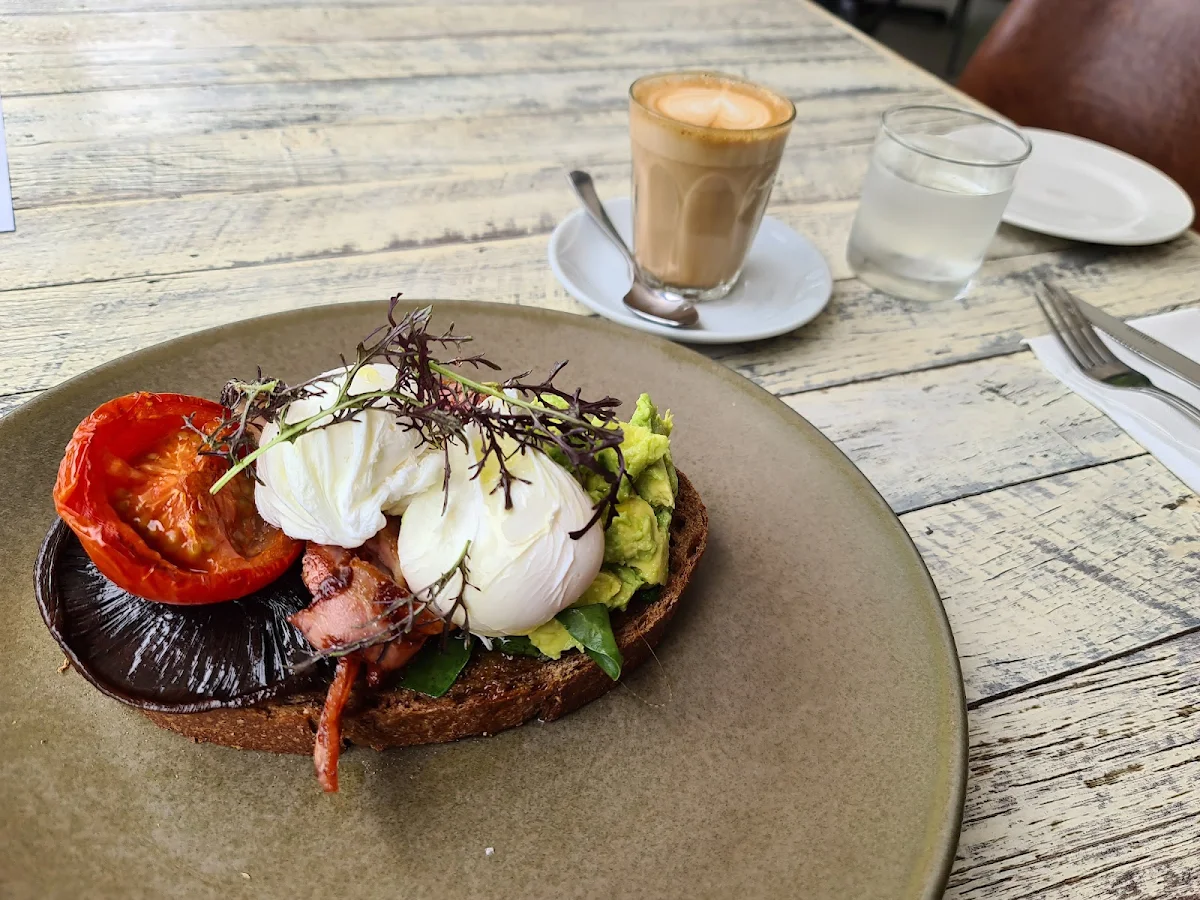 Bacon & Egg, Bellbird Dining and Bar