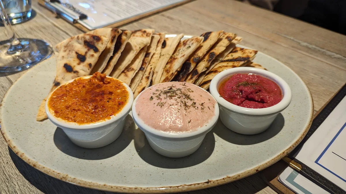 Dips, Phoenix, Woollahra