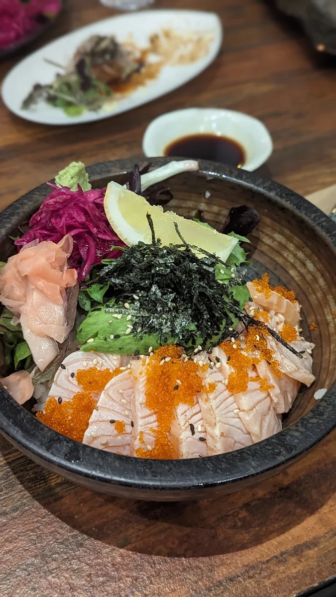 Aburi Salmon Don