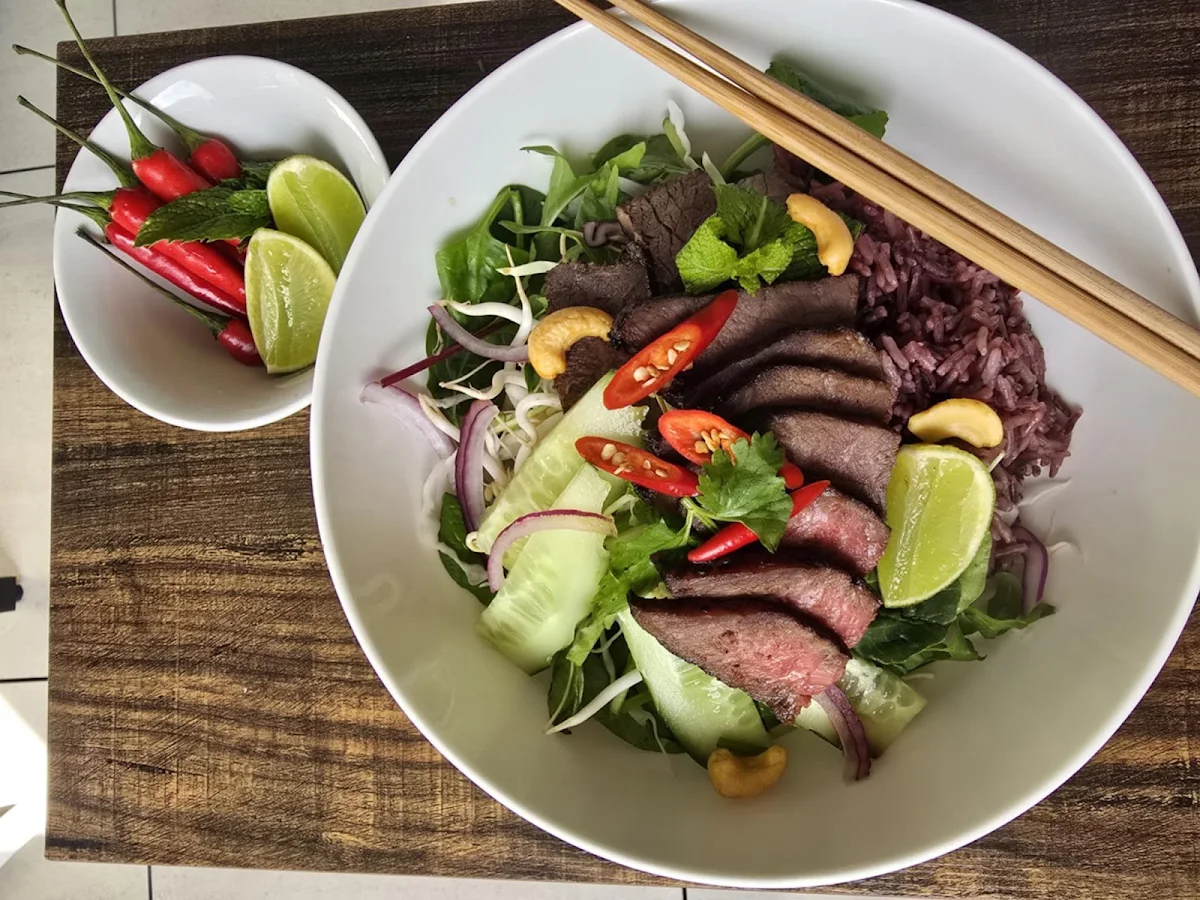 Highlights, Baan House cafe
