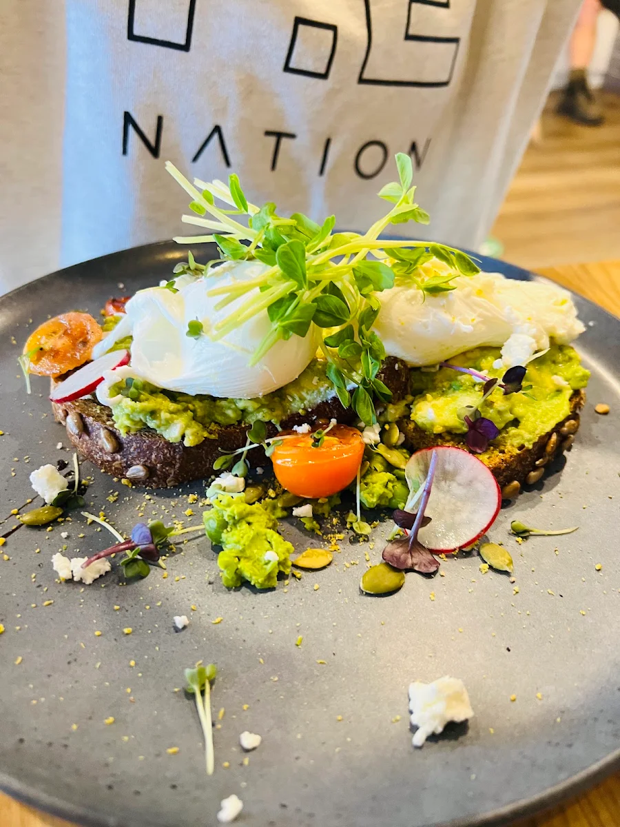 Smashed Avocado, Cafe Osheare