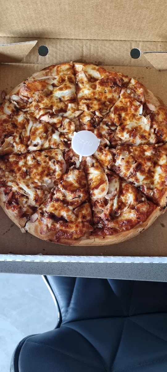 Highlights, Woodlea Pizza