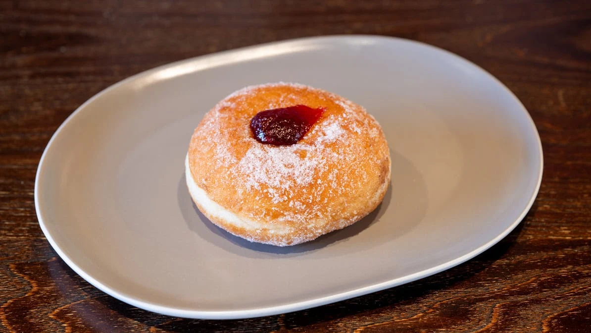 Highlights, Lawley's Bakery Cafe