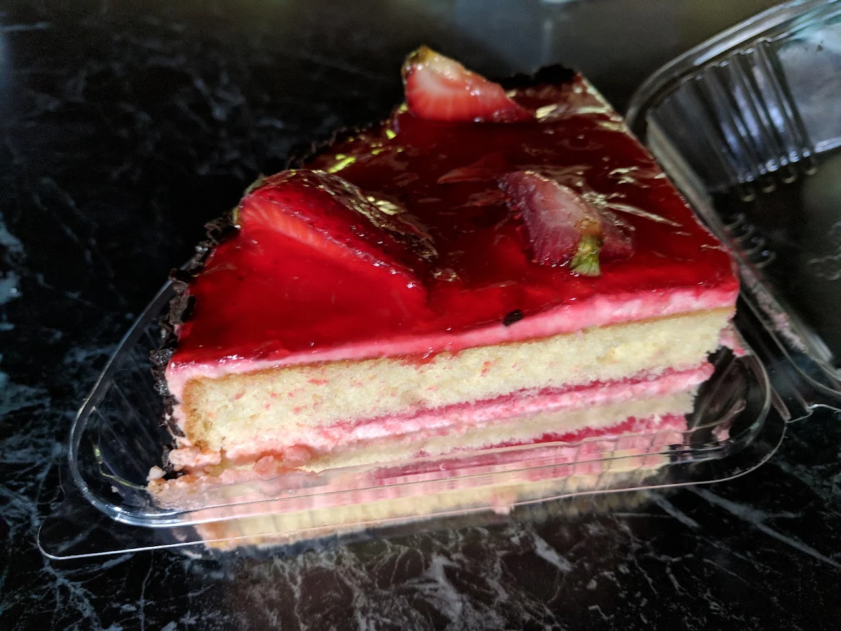 Strawberry Torte