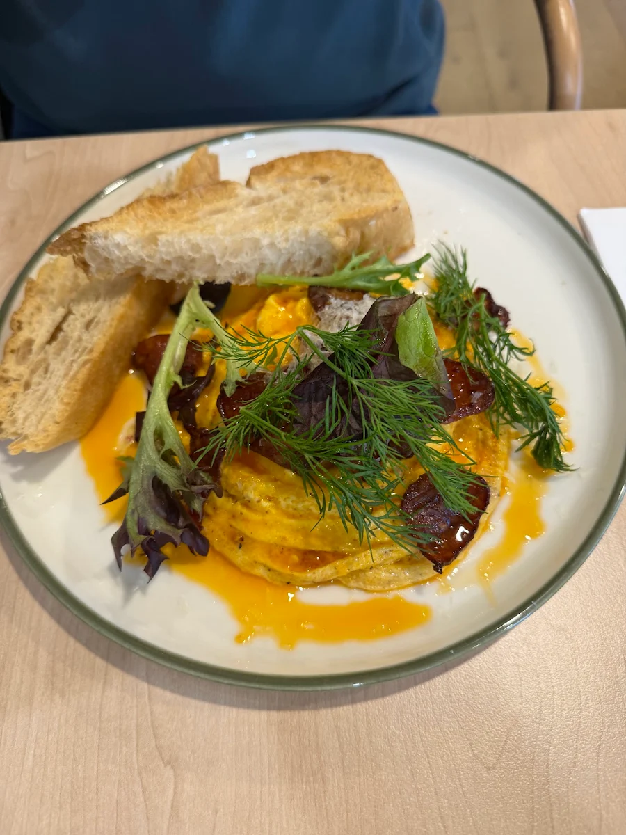 Chilli Scrambled Eggs