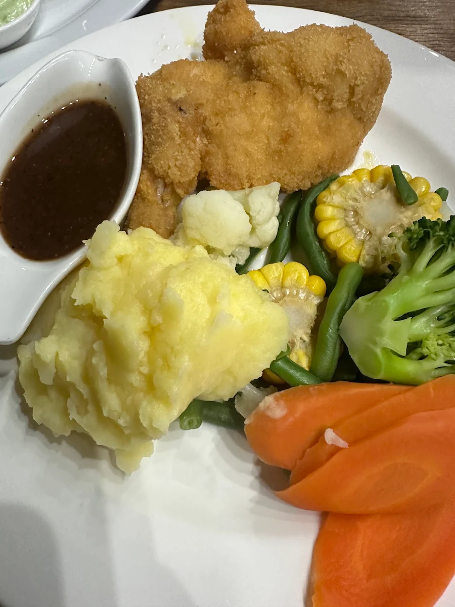 Highlights, Avondale Homestead Tavern