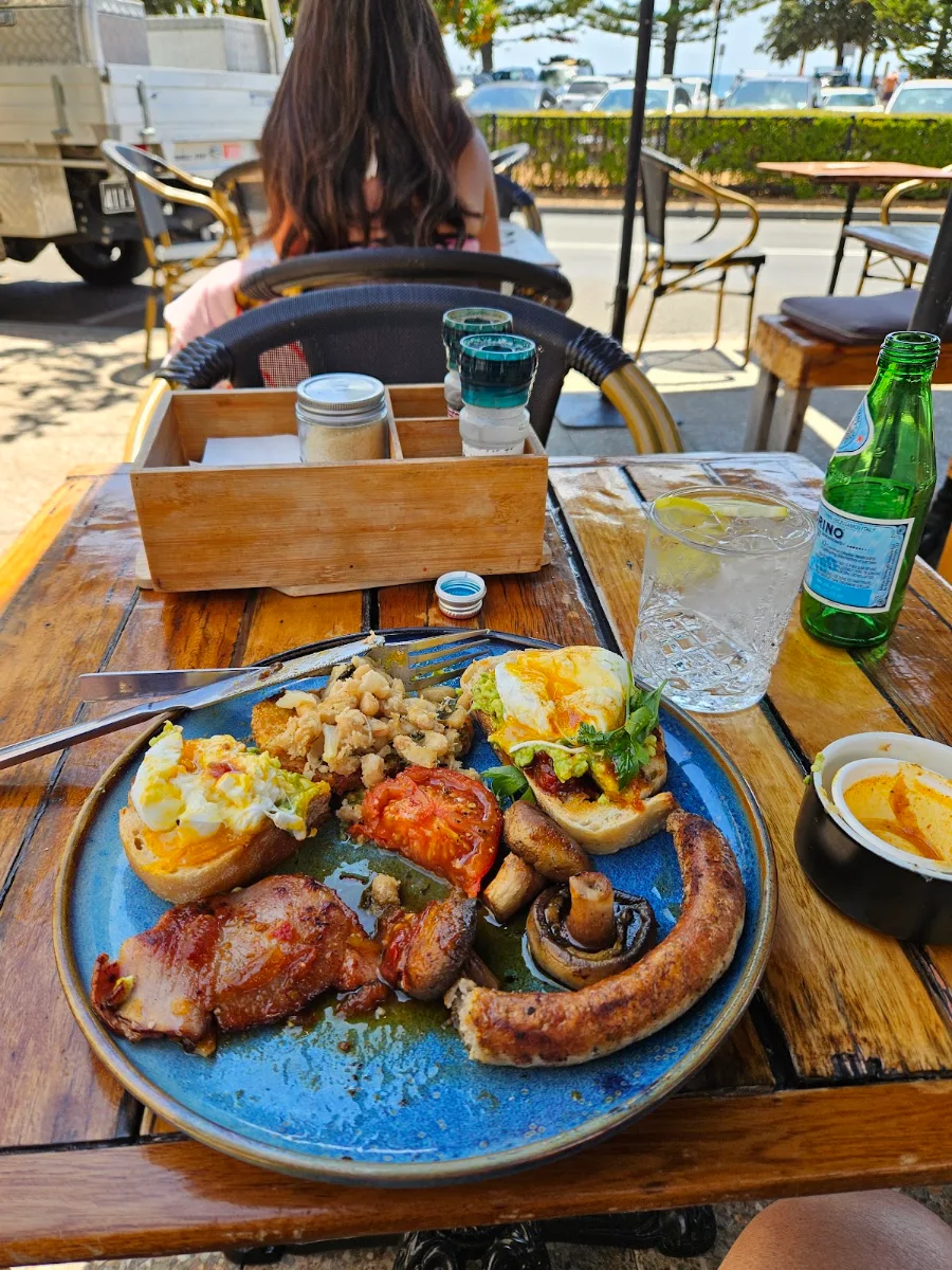 Big Breakfast