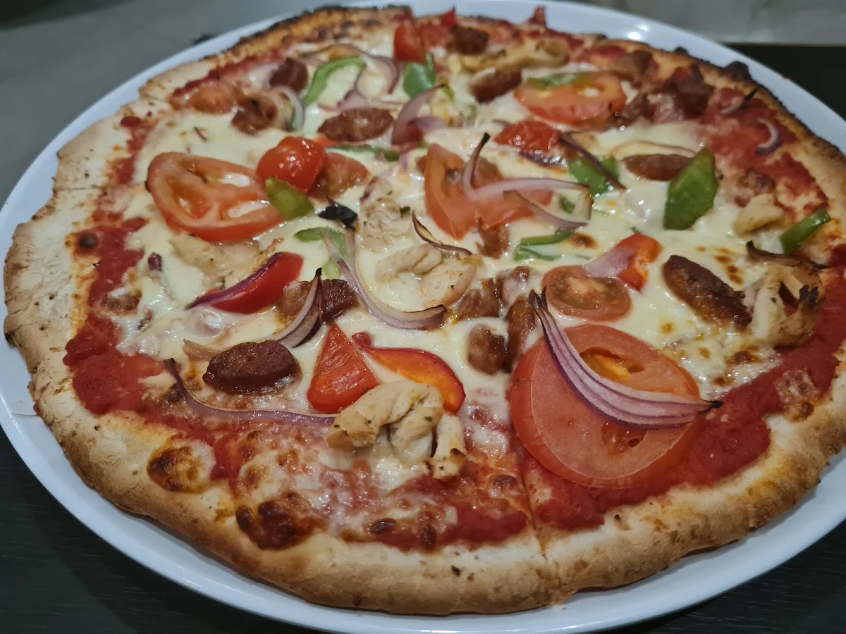 Moroccan Chicken Pizza