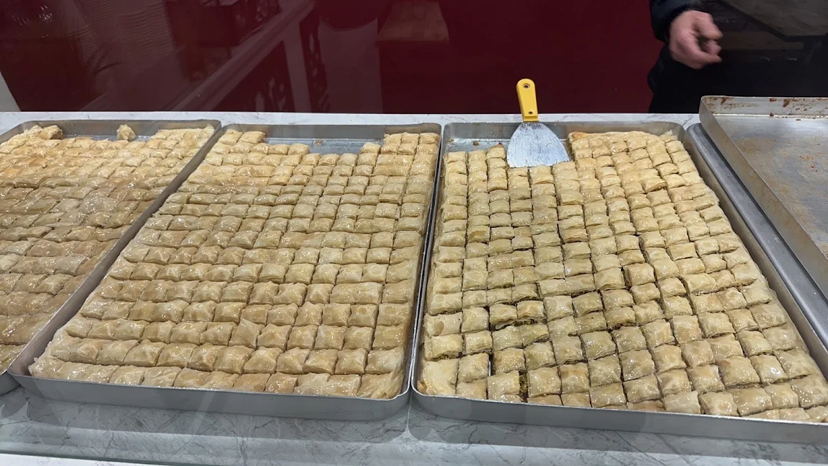 Baklava, Knafeh Nabulseyeh