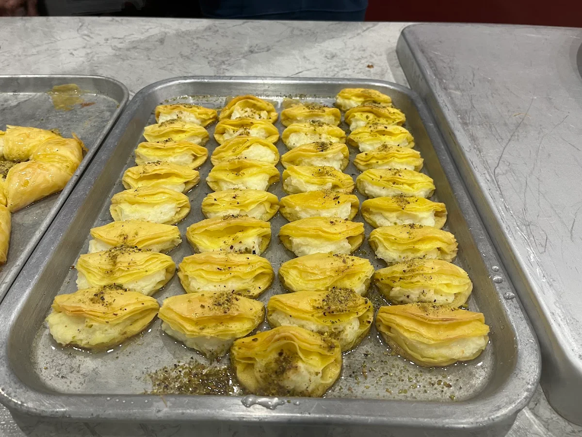 Highlights, Knafeh Nabulseyeh