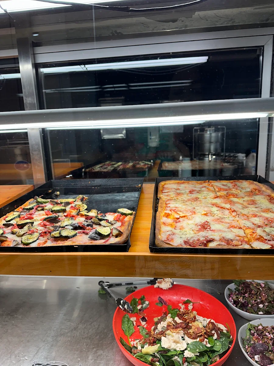 Pizza, Caffé Moda