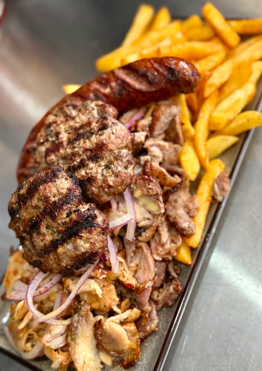 Highlights, Patrida Greek Street Food