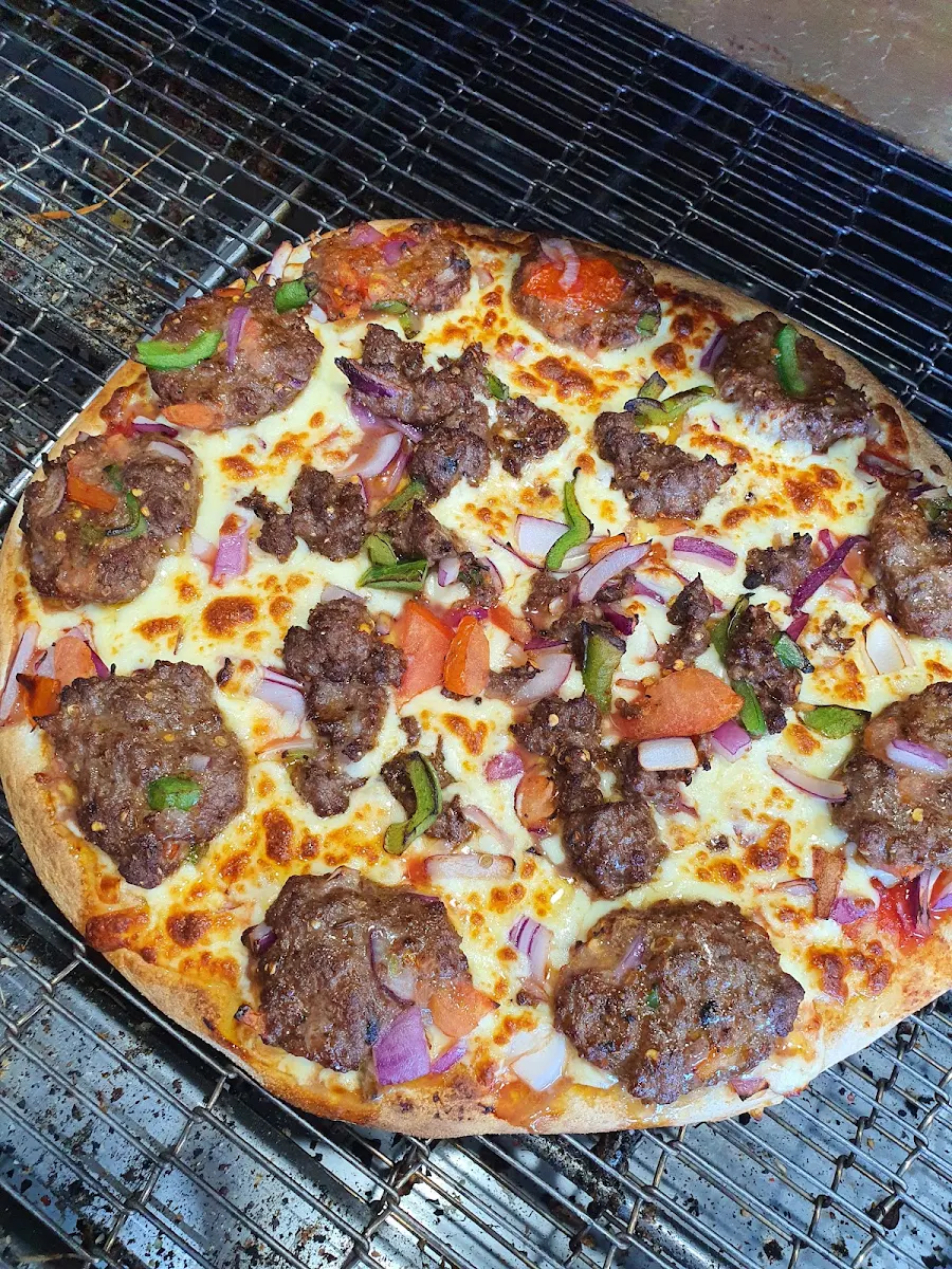 Highlights, Two Brothers Pizza & Kebab Hallam
