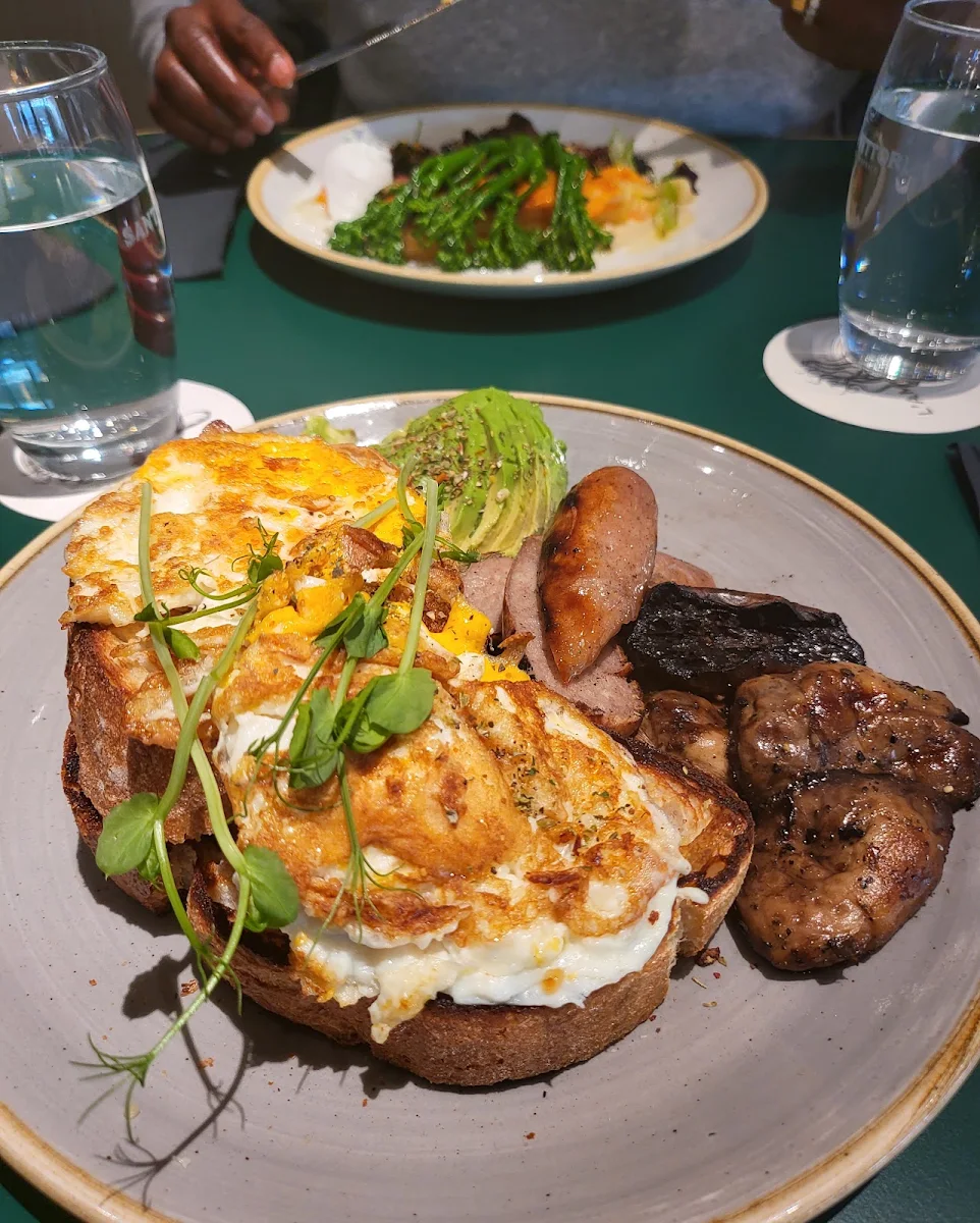 Highlights, L'Americano Espresso Bar