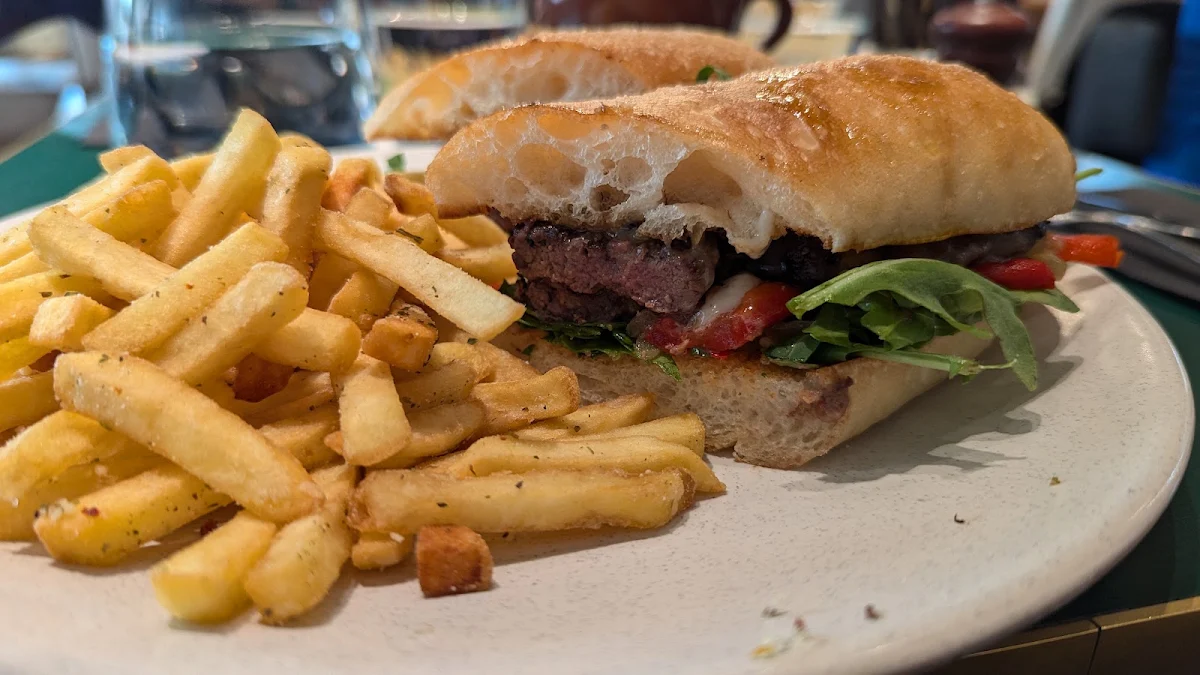 Highlights, L'Americano Espresso Bar