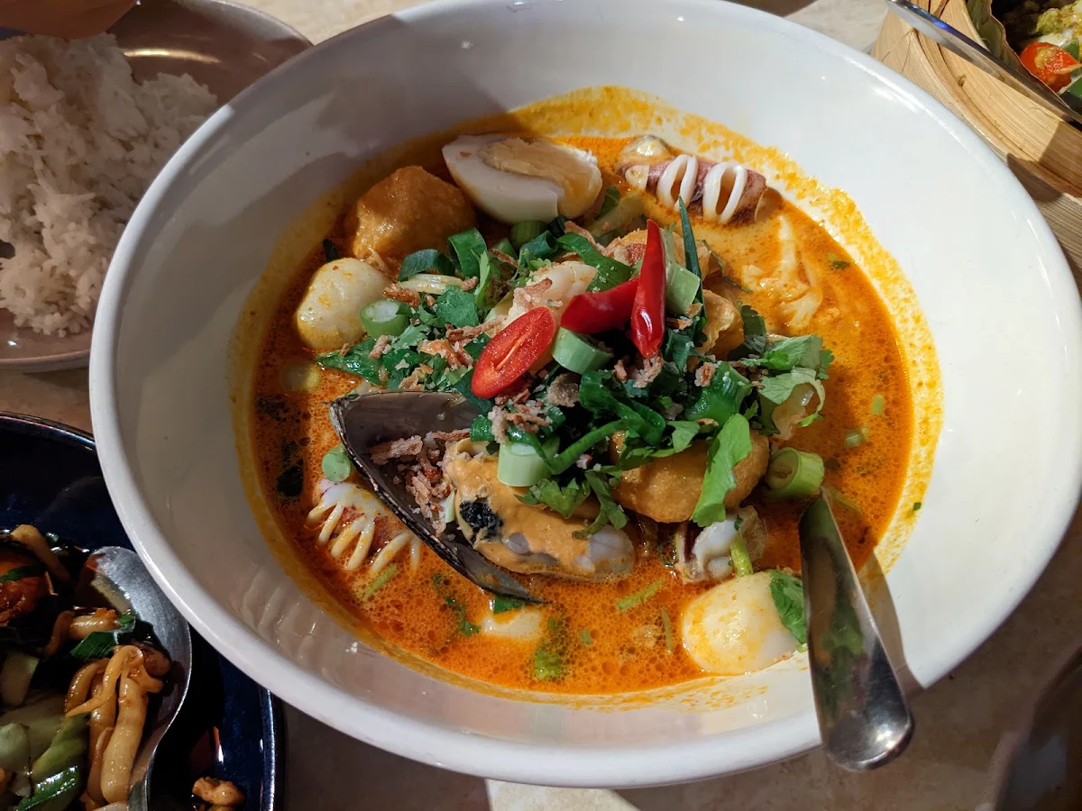 Combination Laksa, My Bayon