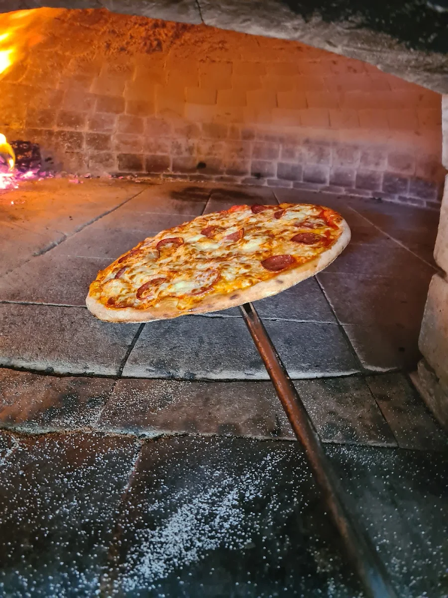 Pepperoni Pizza, Cafe Gioia Leichhardt