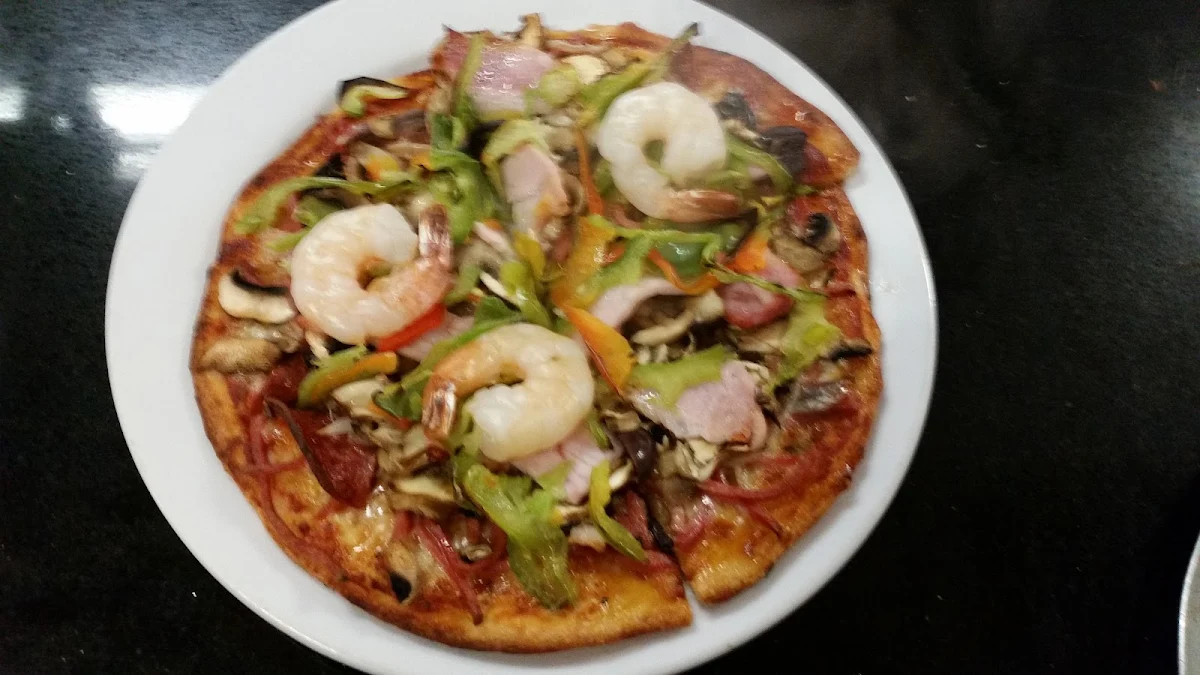 Highlights, Silvio's Newtown Pizza (Roman Style)