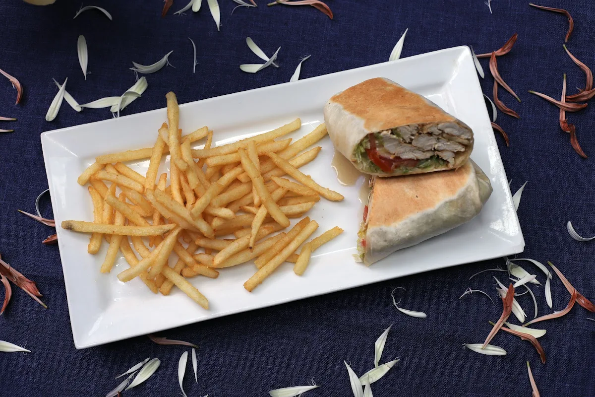 Chicken Wrap, Cafe Kazu