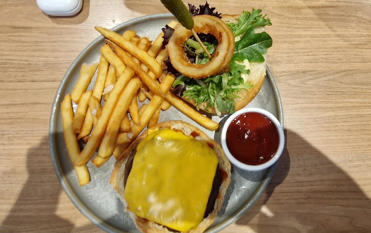 Beef Burger, Café One Two Nine