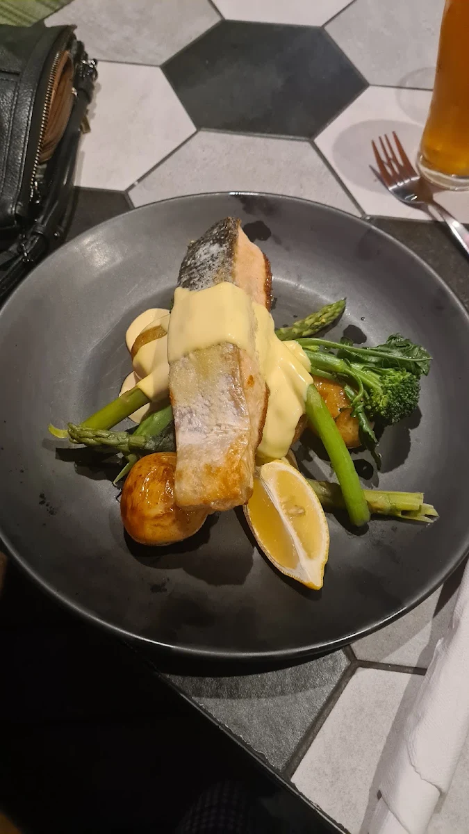 Salmon, The Somerset Hotel