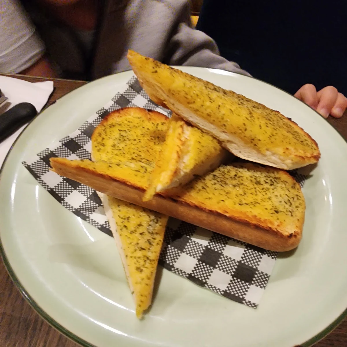 Garlic Bread, The Normanby Hotel