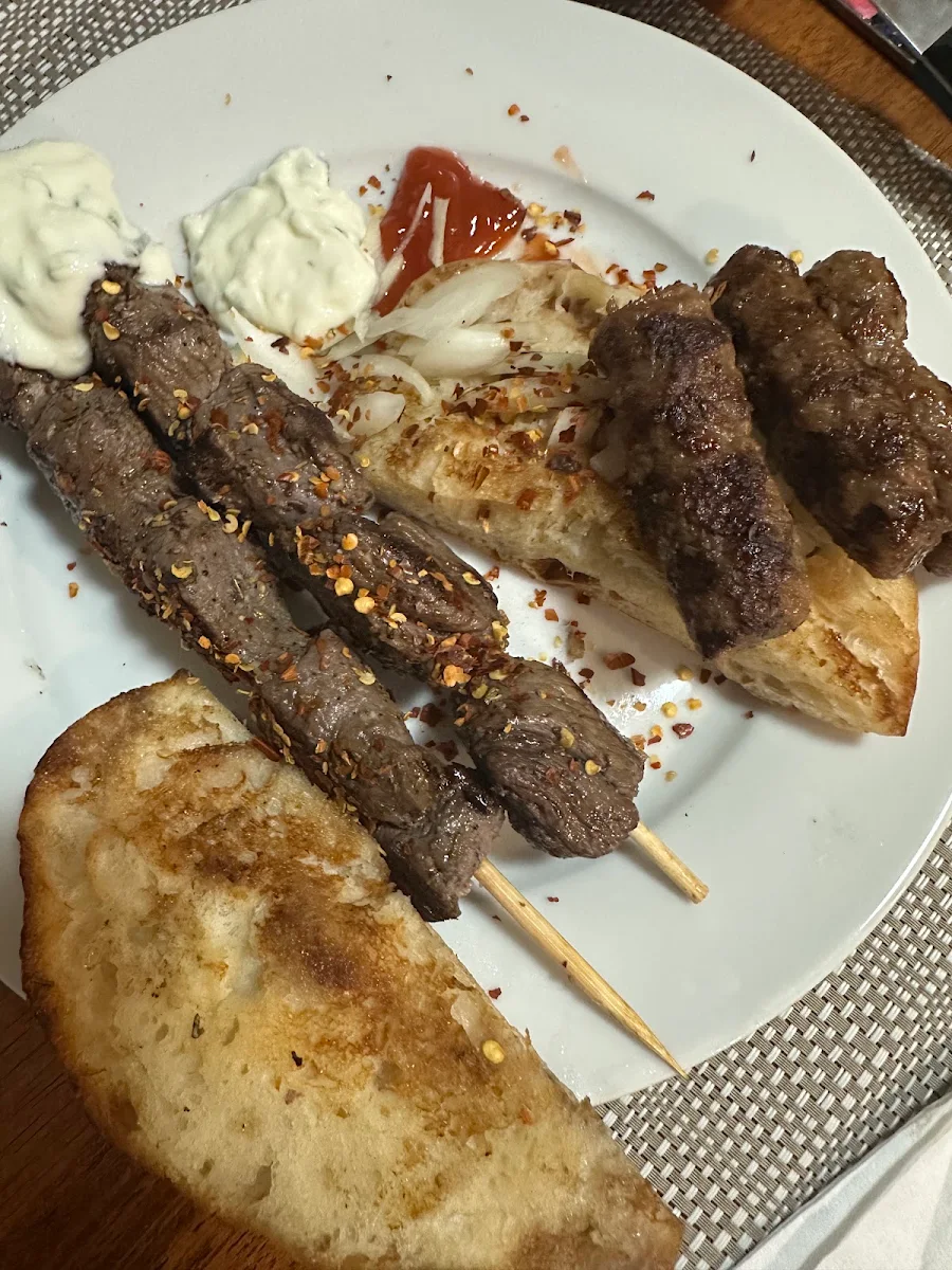 Highlights, Teo's Charcoal Grill