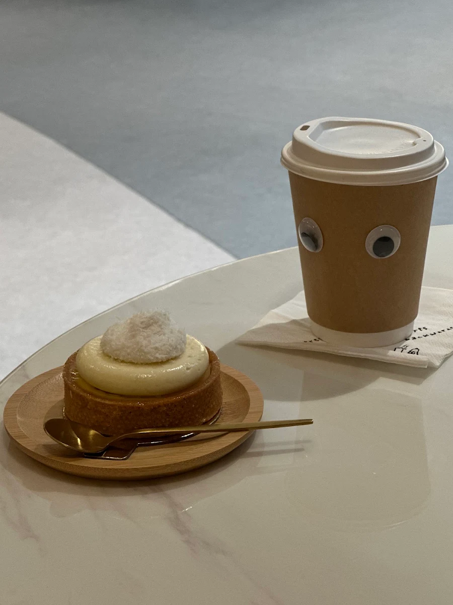 Highlights, WOOSS Au Desserts and Cafe