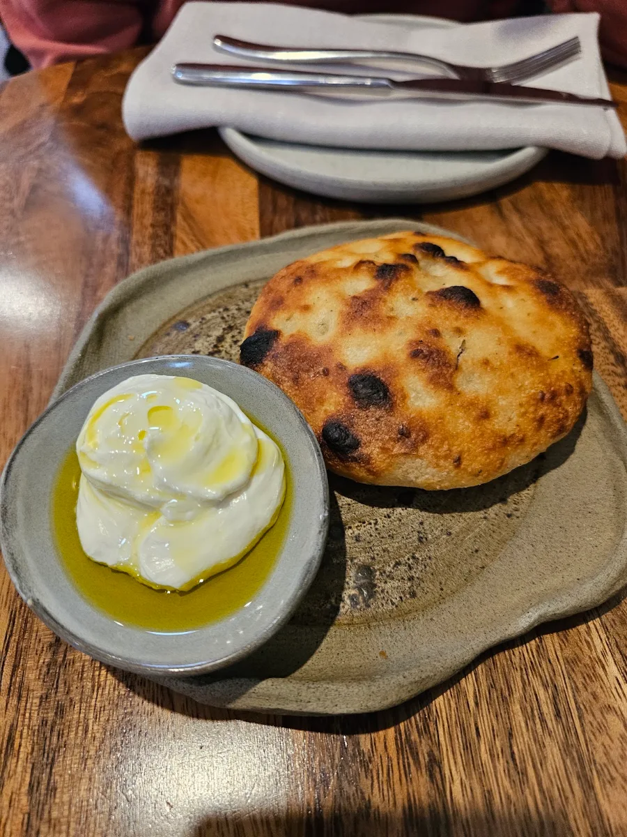 Flatbread, Cognoscenti Food & Wine