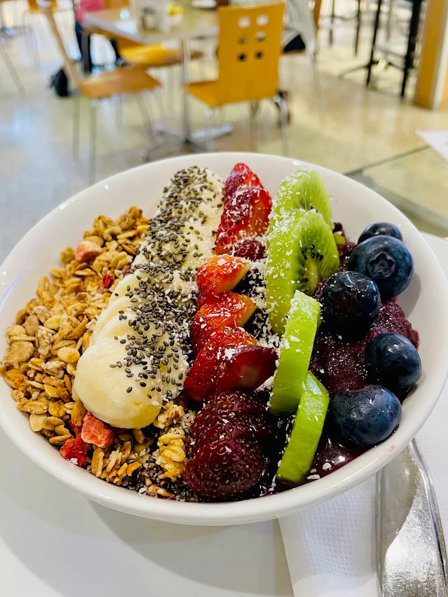 Highlights, Brew and Grind Cafe