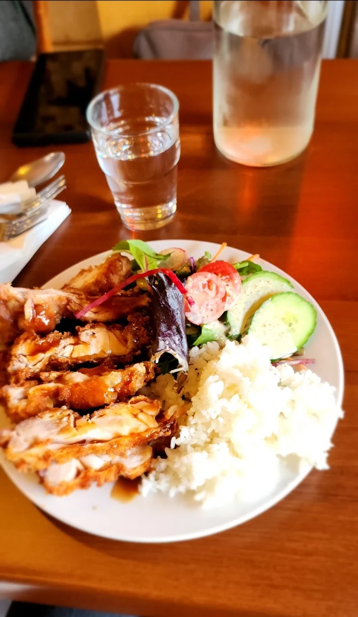 Highlights, Hiroko Cafe