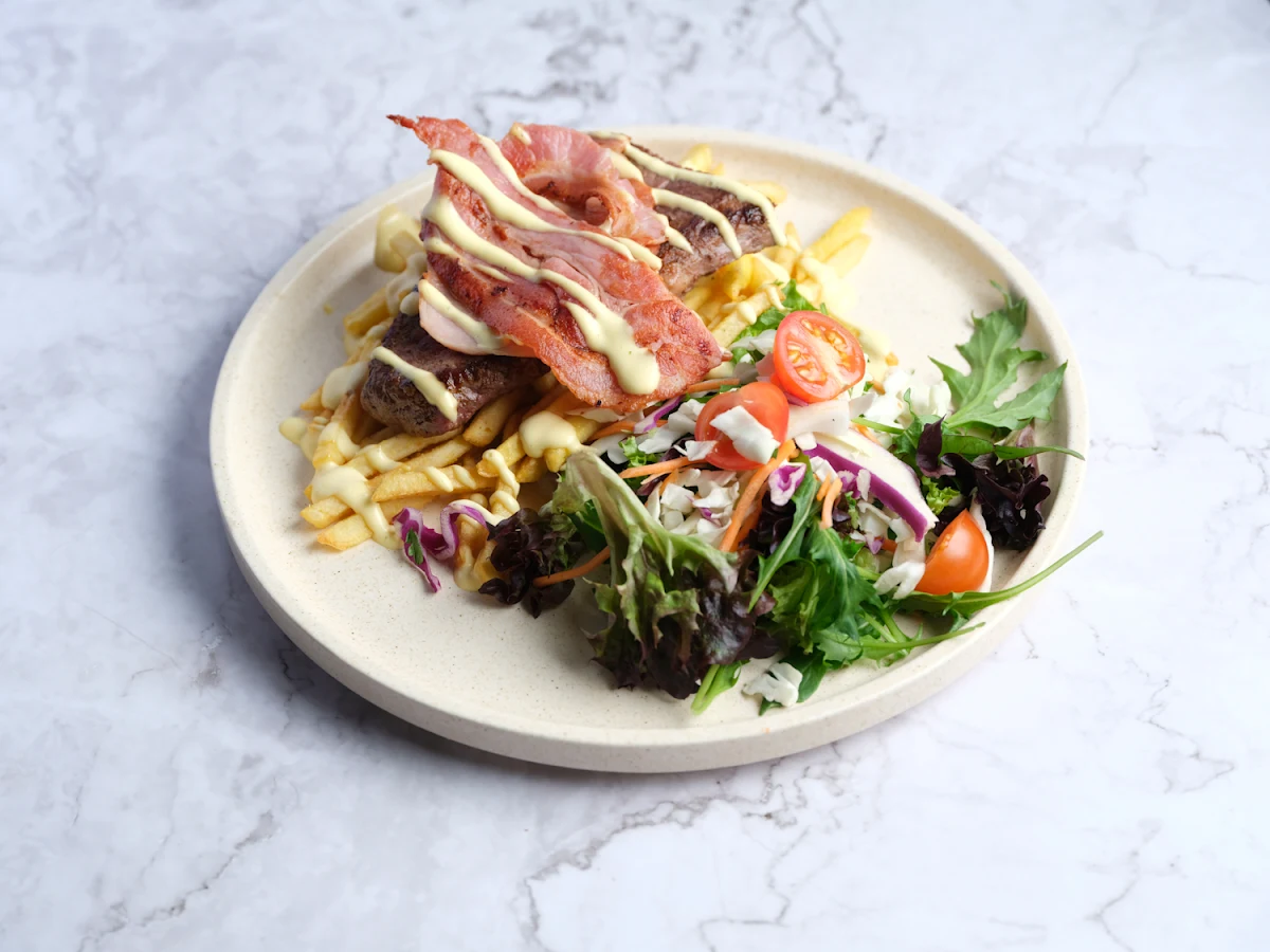 Highlights, H Cafe & Bar Deception Bay