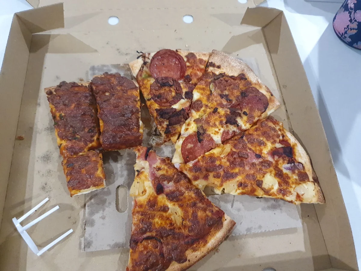 Highlights, Crust Pizza Warners Bay