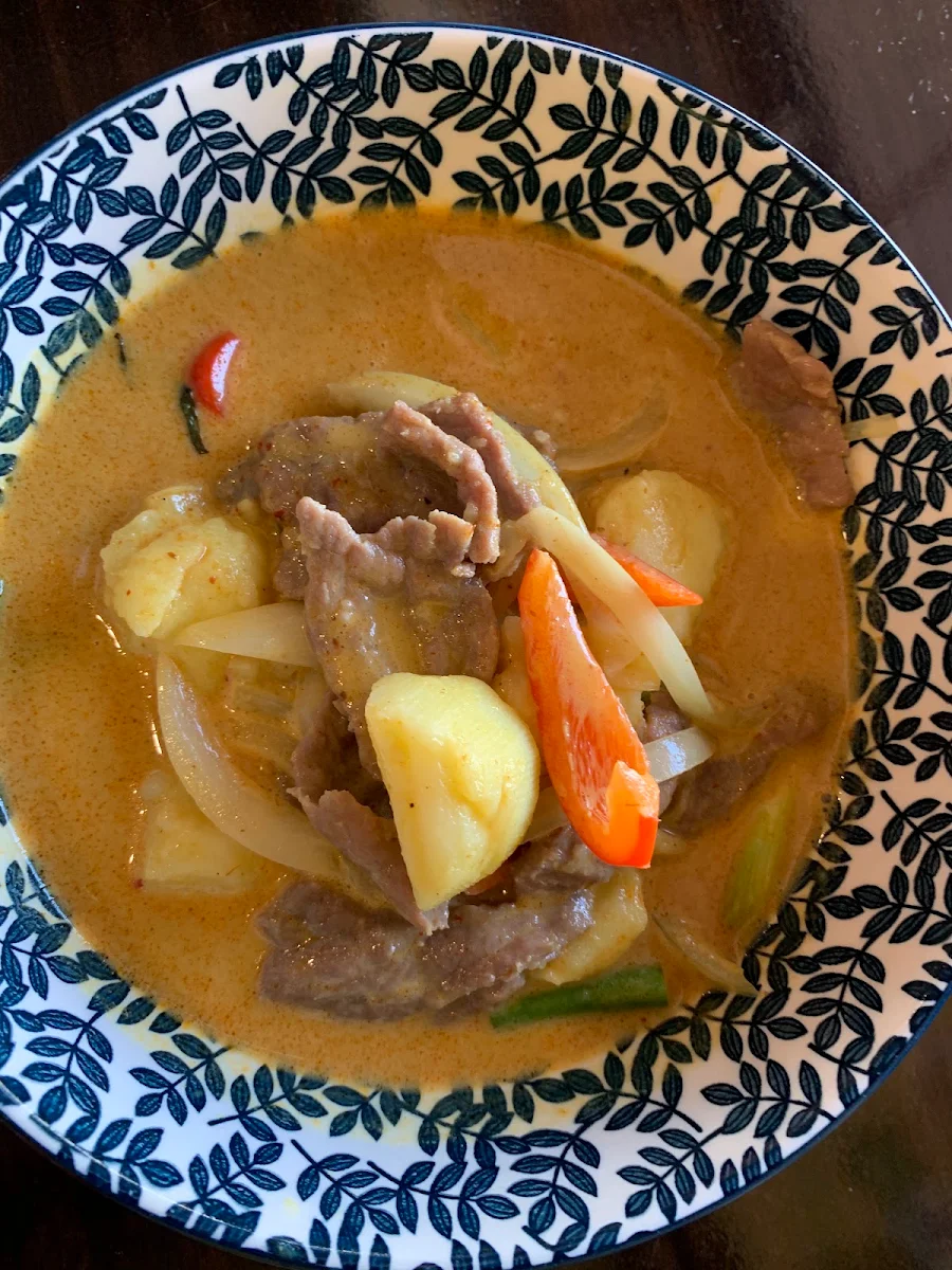 Yellow Curry with Beef