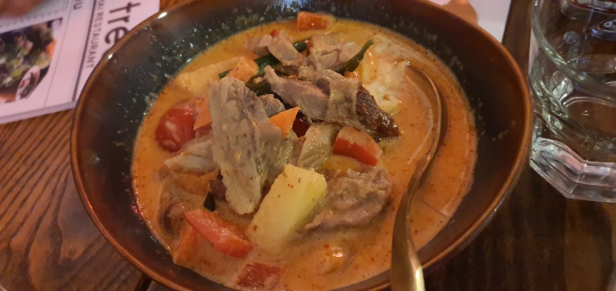 Duck Curry, Mango Tree Thai Mount Waverley