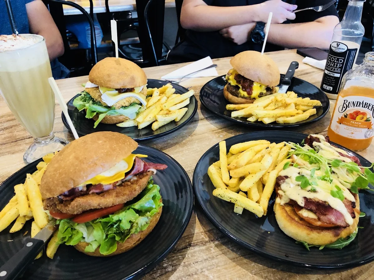 Highlights, Leaf n Bean TAKEAWAY Coffee and Food