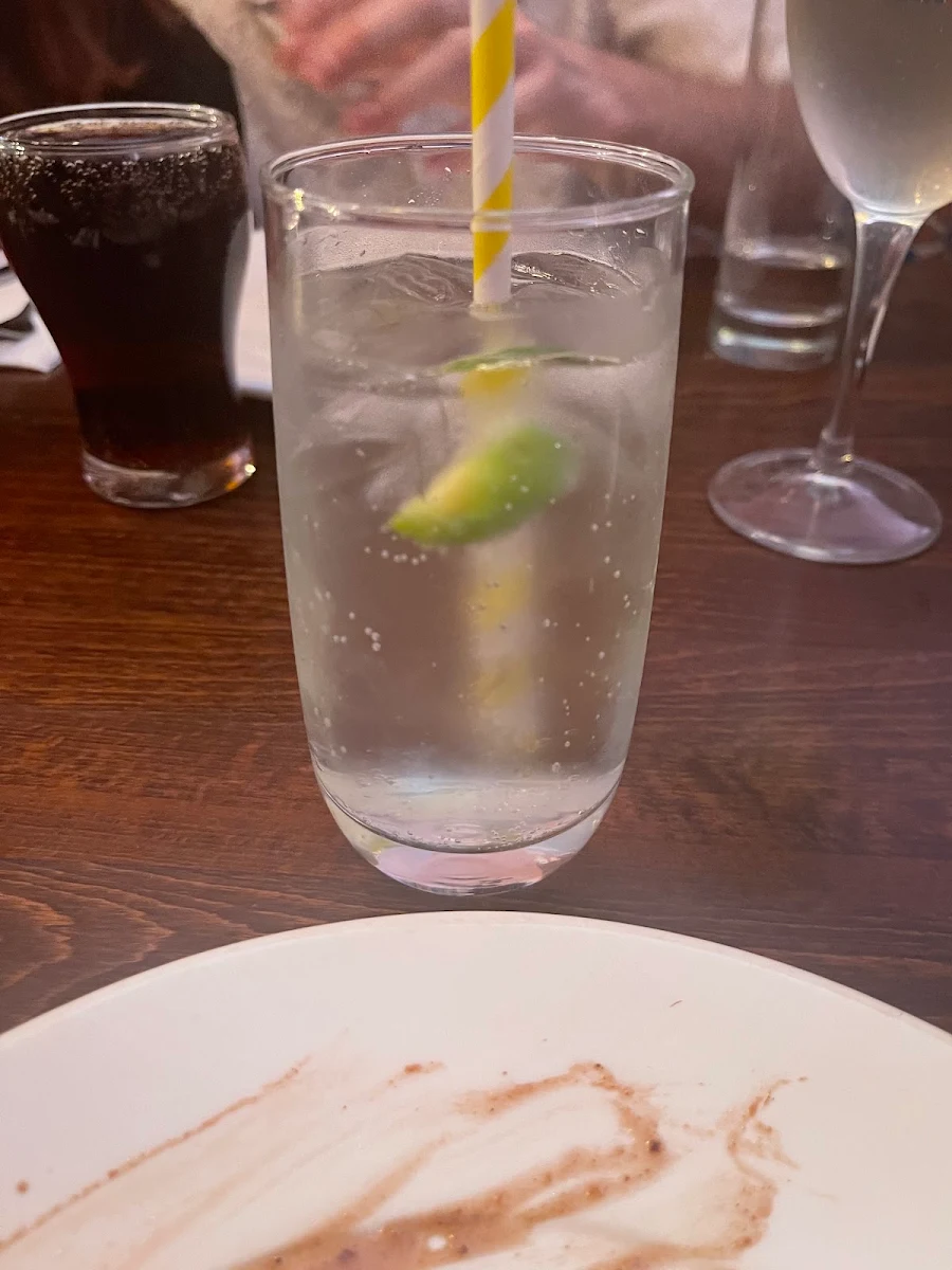 Gin & Lemonade, Curry Munchers