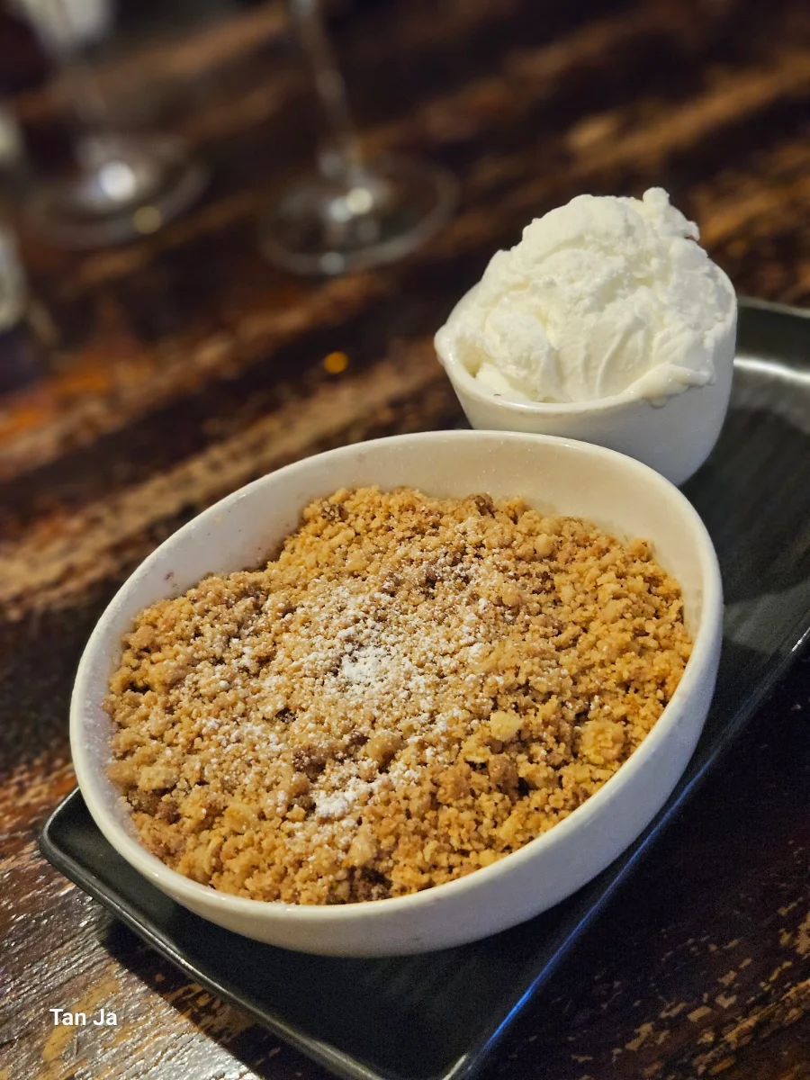 Apple Crumble, The Charles Dickens Tavern