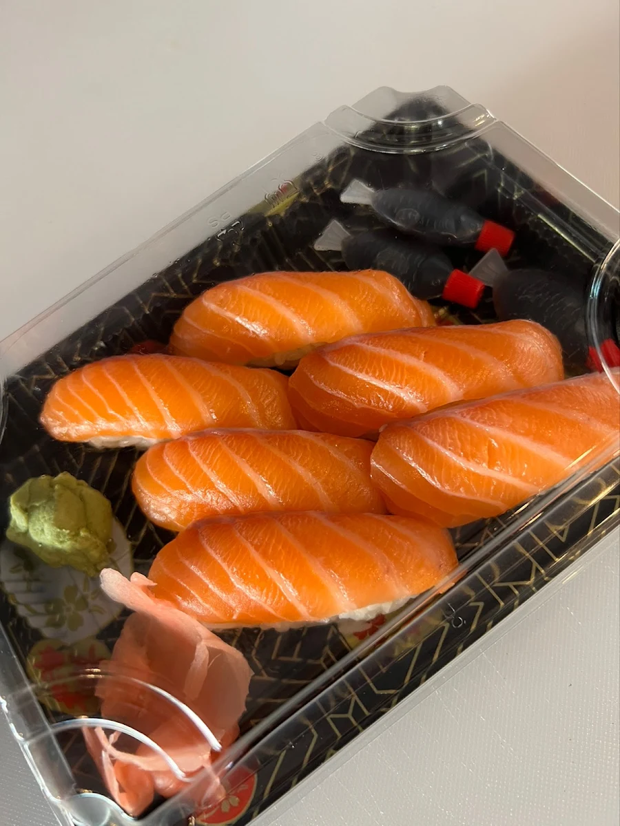 Salmon Nigiri Box