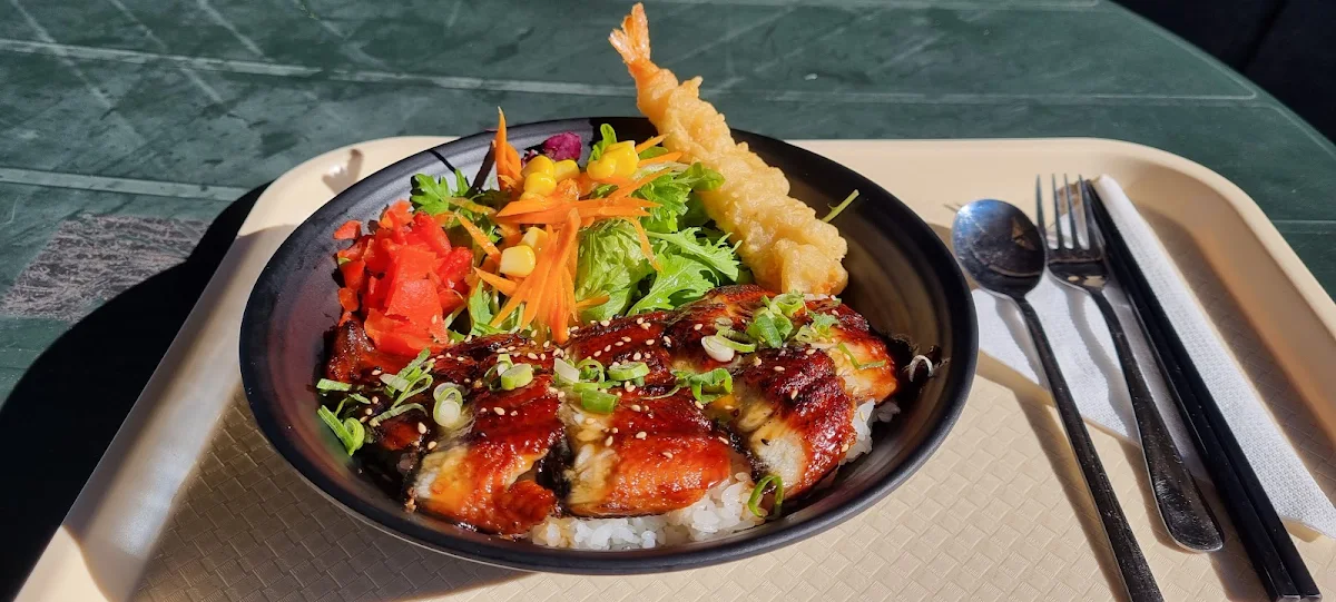 Highlights, Neko Sushi & Bowl